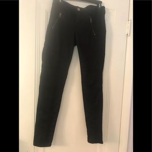 Black ribbed knee pants